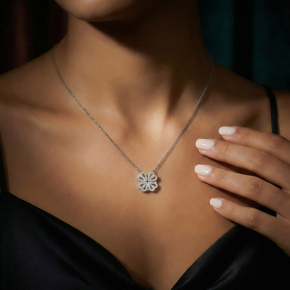 ✨ Timeless Elegance Crystal Pendant Necklace - A Gift She'll Treasure Forever ✨
